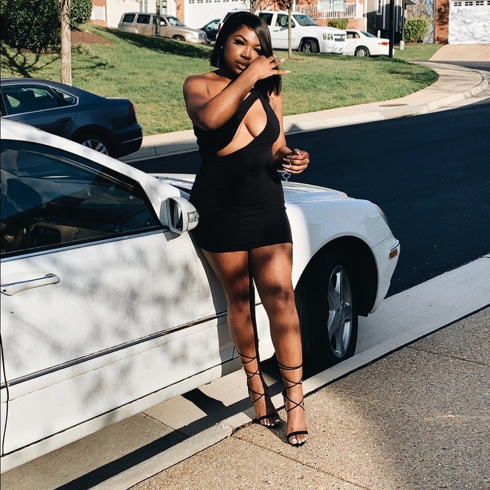 Meet your posher, Lindsay